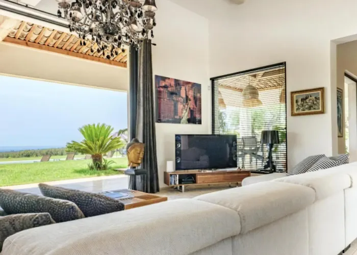 Tropezian Villa With Sea And Vineyard Views